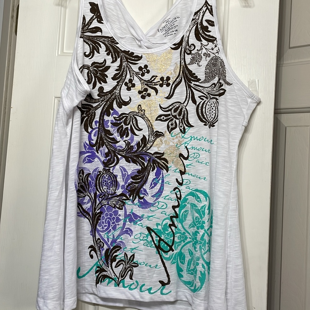 Women extra large pull on sleeveless top